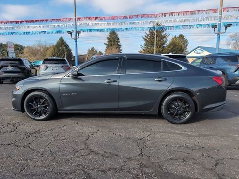 Used 2017 Chevrolet Malibu LS image 4
