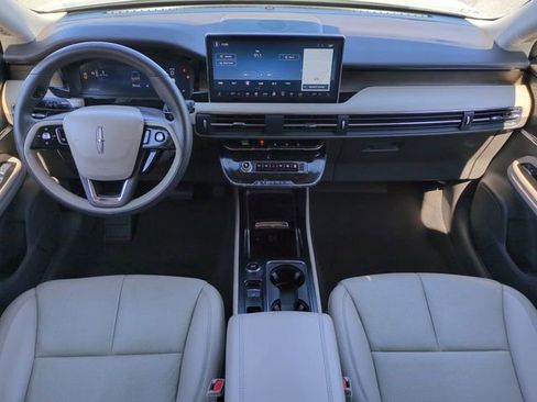 Used 2024 Lincoln Corsair Reserve image 15