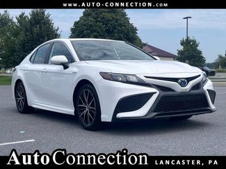 Used 2021 Toyota Camry SE w/ Cold Weather Package FWD video 1