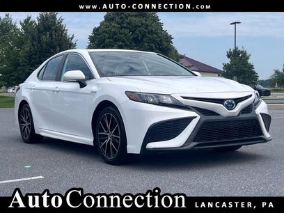Used 2021 Toyota Camry SE w/ Cold Weather Package