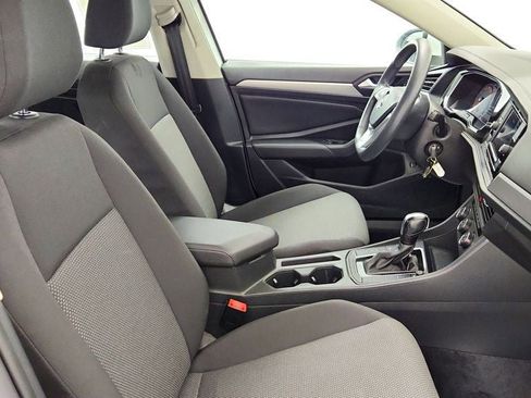 Used 2019 Volkswagen Jetta R-Line FWD image 23