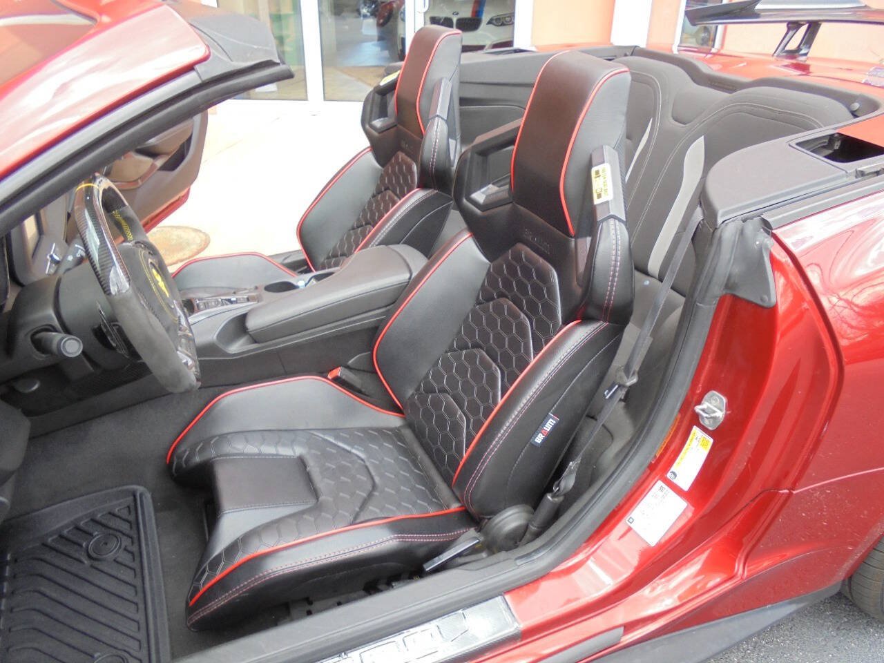 Used 2017 Chevrolet Camaro LT RWD image 10