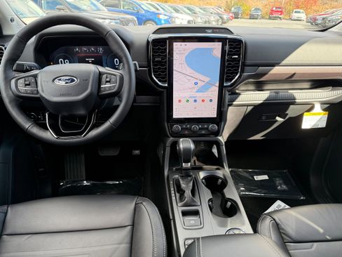 New 2025 Ford Ranger Lariat w/ Chrome Accent Package image 12