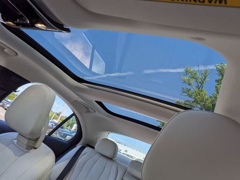 Used 2024 Mercedes-Benz E 350 4MATIC Sedan image 16