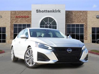 Used 2023 Nissan Altima 2.5 SL