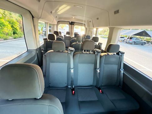 Used 2023 Ford Transit 350 XLT RWD image 32