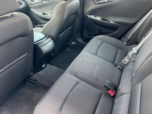 Used 2021 Chevrolet Malibu RS image 12