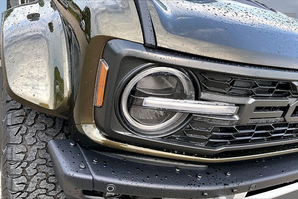 New 2026 Ford Bronco Raptor w/ Interior Carbon Fiber Pack AWD/4WD image 33