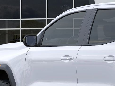 New 2026 GMC Canyon AT4 w/ AT4 Premium Package AWD/4WD image 12