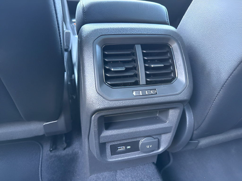 Used 2019 Volkswagen Tiguan SEL Premium AWD/4WD image 37