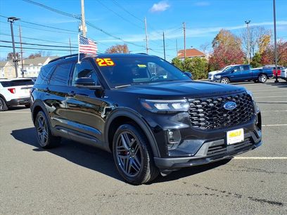 Used 2025 Ford Explorer ST-Line w/ ST-Line Street Pack