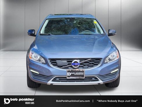 Used 2018 Volvo V60 T5 Cross Country w/ Convenience Package AWD/4WD image 22