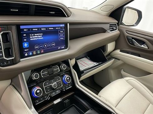 Certified 2021 GMC Yukon Denali w/ Denali Ultimate Package image 20