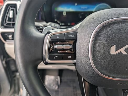 Certified 2023 Kia Sorento SX Prestige w/ Panoramic Sunroof Package image 25