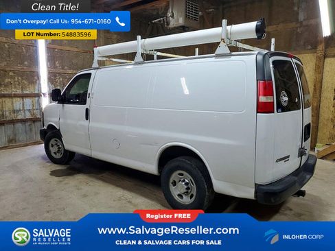 Used 2013 Chevrolet Express 2500 RWD image 3