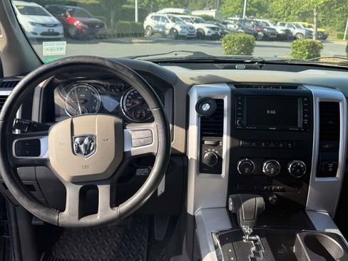Used 2011 RAM 1500 Big Horn AWD/4WD image 4