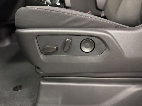 New 2026 GMC Sierra 2500 SLE w/ SLE Value Package; image 22