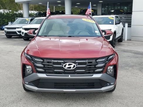 Used 2025 Hyundai Tucson SEL image 2