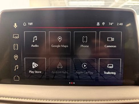 Used 2024 GMC Yukon SLT w/ SLT Luxury Package AWD/4WD image 45