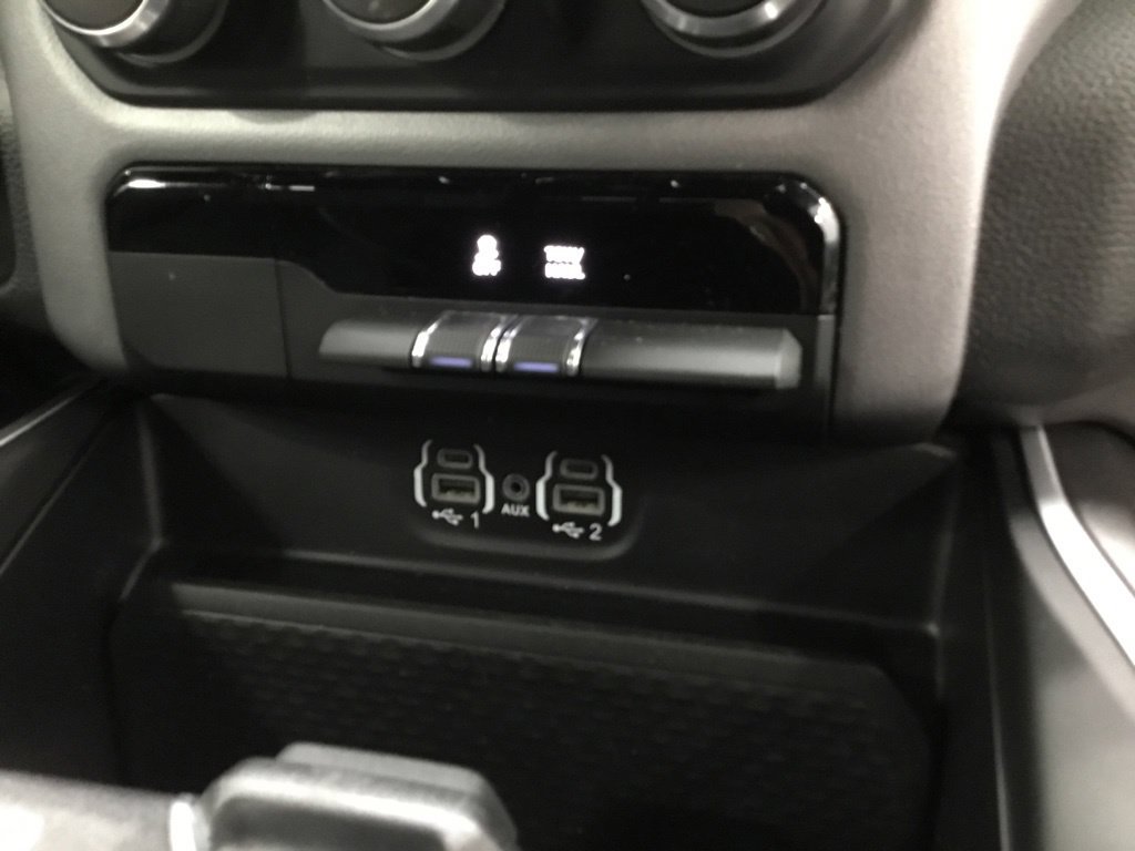 Used 2023 RAM 1500 Big Horn AWD/4WD image 23