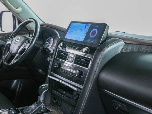 Used 2021 Nissan Armada Platinum RWD image 30