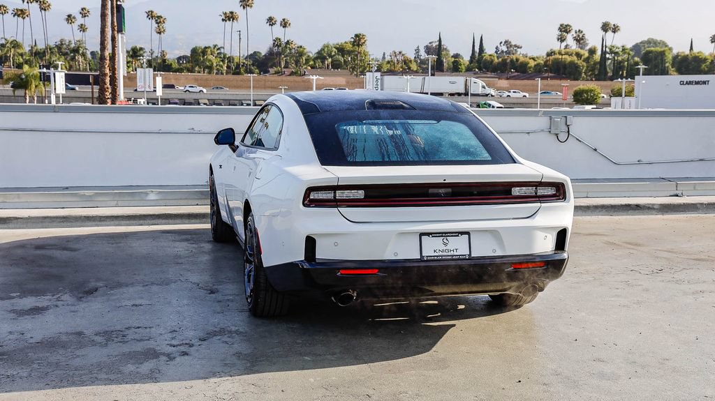 New 2026 Dodge Charger R/T AWD/4WD image 7