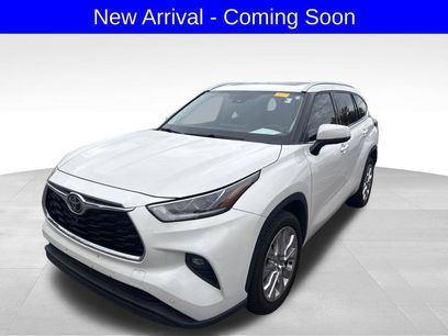 Used 2021 Toyota Highlander Limited