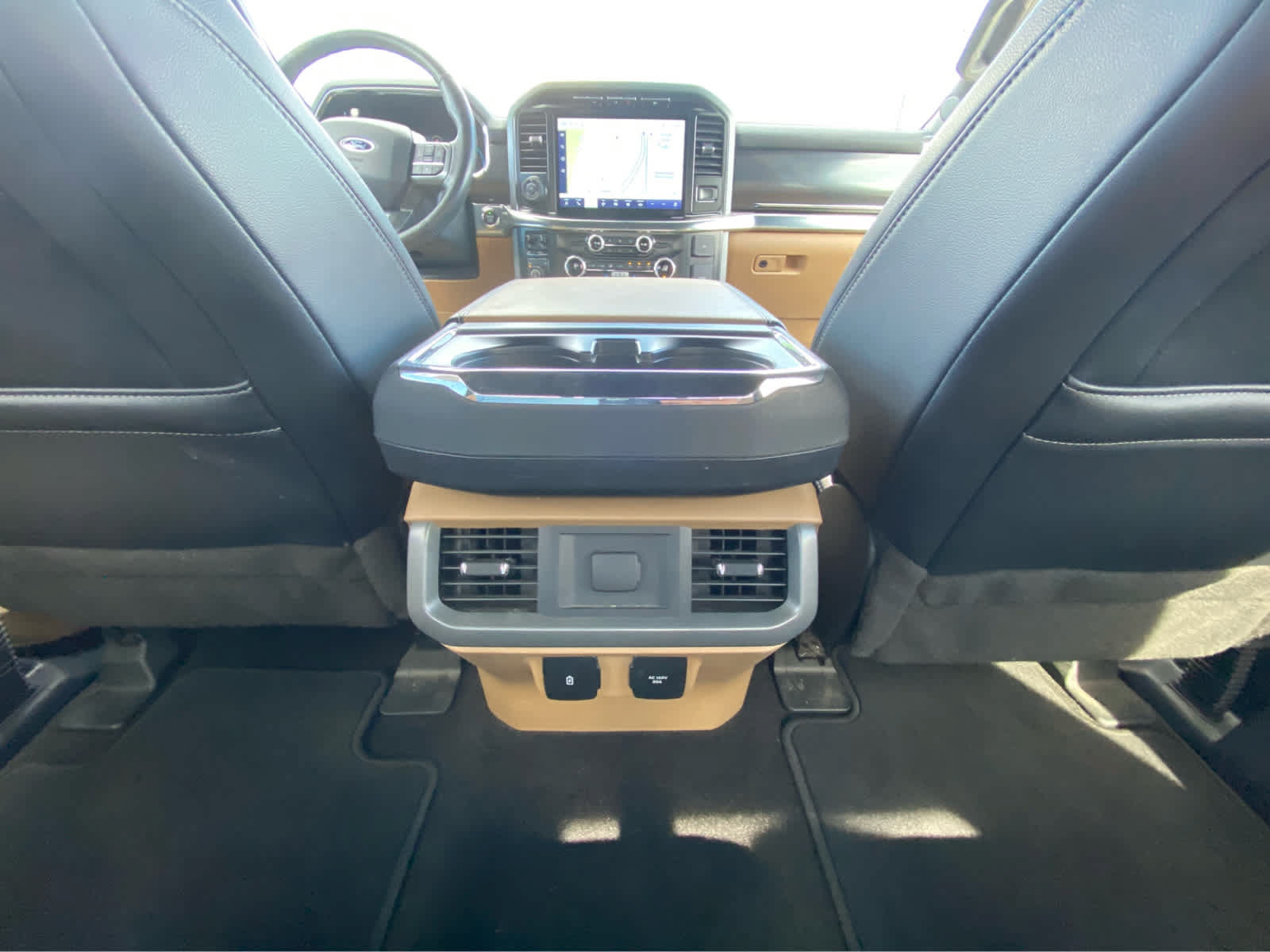 Used 2022 Ford F150 Lariat AWD/4WD image 16