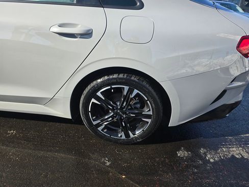 Used 2024 Kia K5 GT-Line w/ GT-Line Premium Package image 4