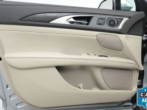 Used 2020 Lincoln MKZ Reserve FWD image 36