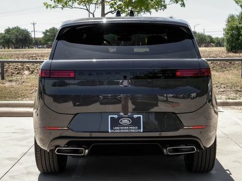 New 2026 Land Rover Range Rover Sport Dynamic SE AWD/4WD image 12