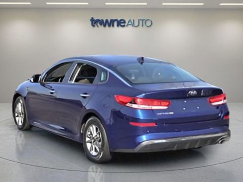 Used 2020 Kia Optima LX FWD image 5