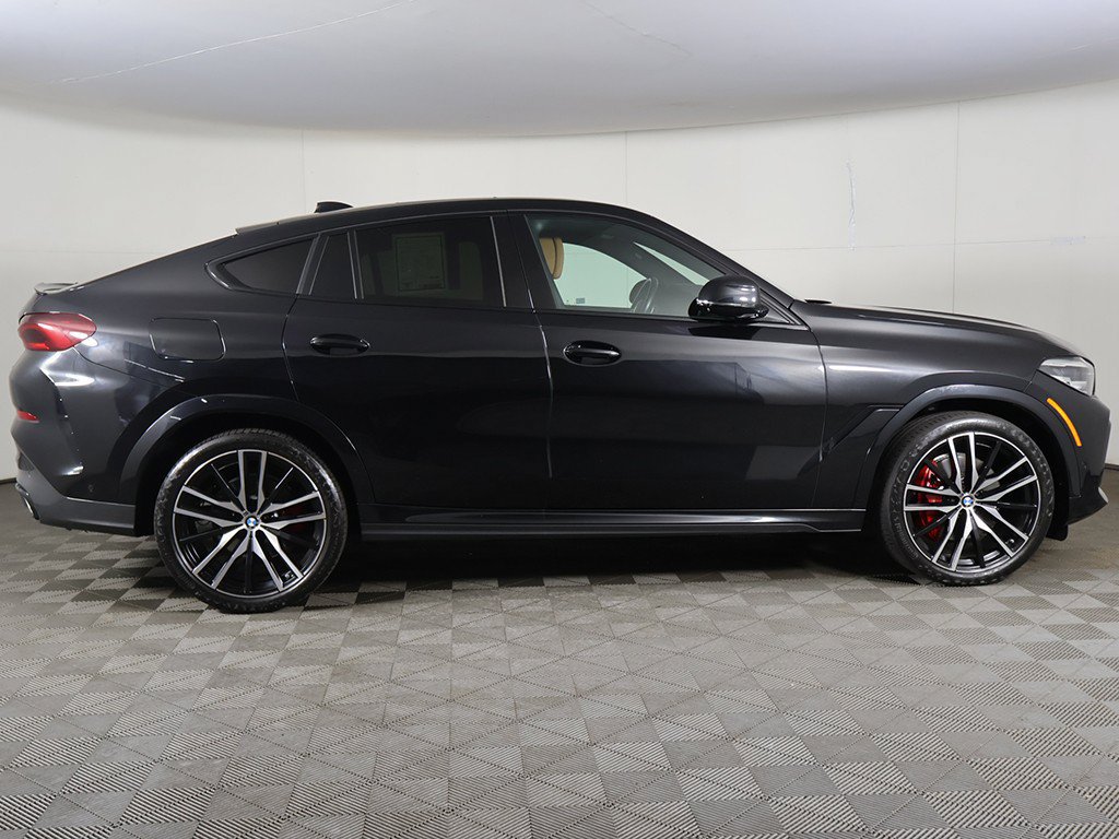 Used 2023 BMW X6 xDrive40i w/ M Sport Package AWD/4WD image 21