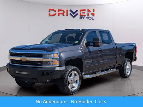Used 2015 Chevrolet Silverado 2500 LT w/ LT Convenience Package image 1