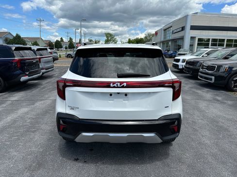 New 2026 Kia Seltos S AWD/4WD image 6