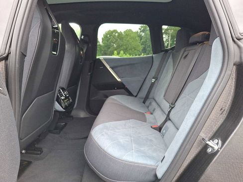 Used 2025 BMW iX xDrive50 image 10