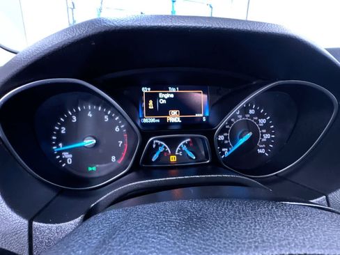 Used 2018 Ford Focus SE image 22