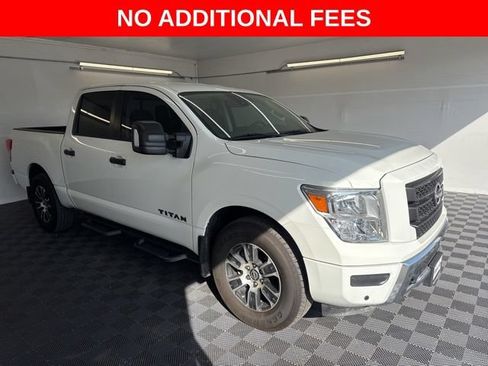 Used 2024 Nissan Titan SV w/ SV Convenience Package RWD image 1