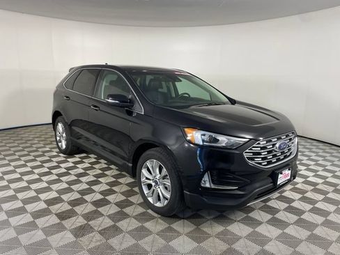 Used 2021 Ford Edge Titanium w/ Canadian Touring Package AWD/4WD image 24