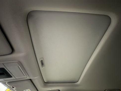 Used 2023 Honda CR-V EX-L image 26