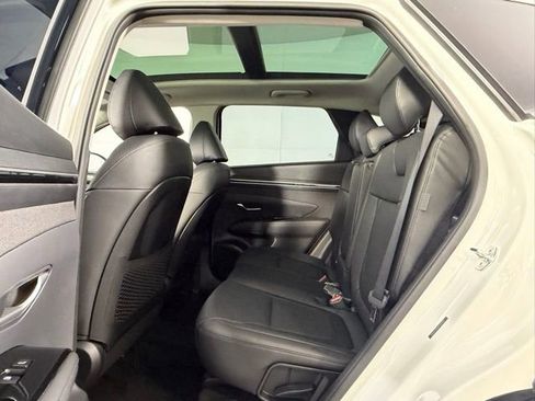 Used 2024 Hyundai Tucson Limited image 28