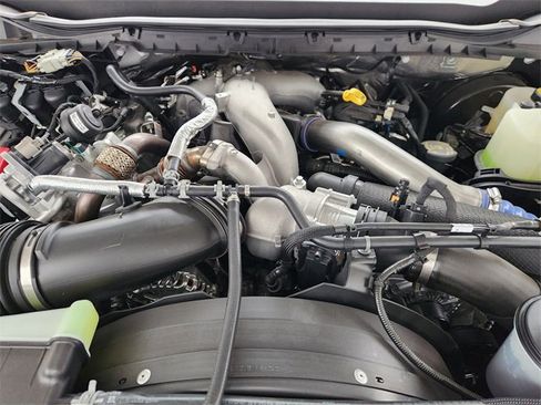 New 2025 Ford F250 Lariat w/ Lariat Ultimate Package image 21