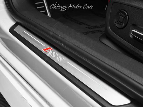 Used 2024 Audi RS 6 performance image 34