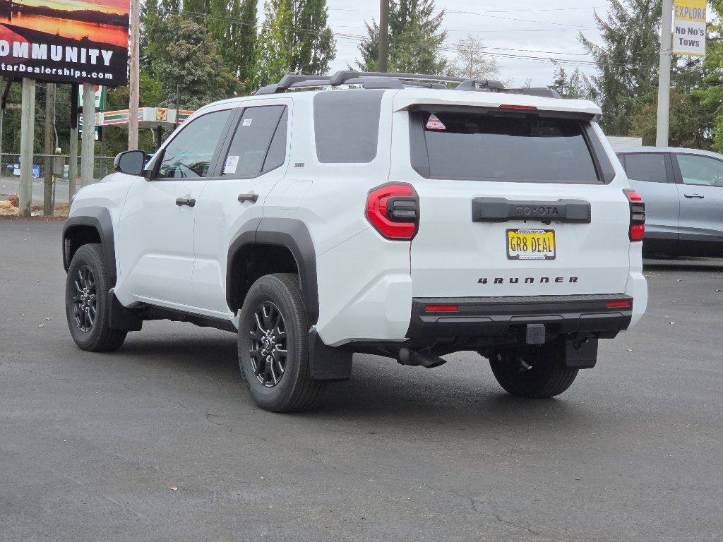 New 2026 Toyota 4Runner SR5 AWD/4WD image 4