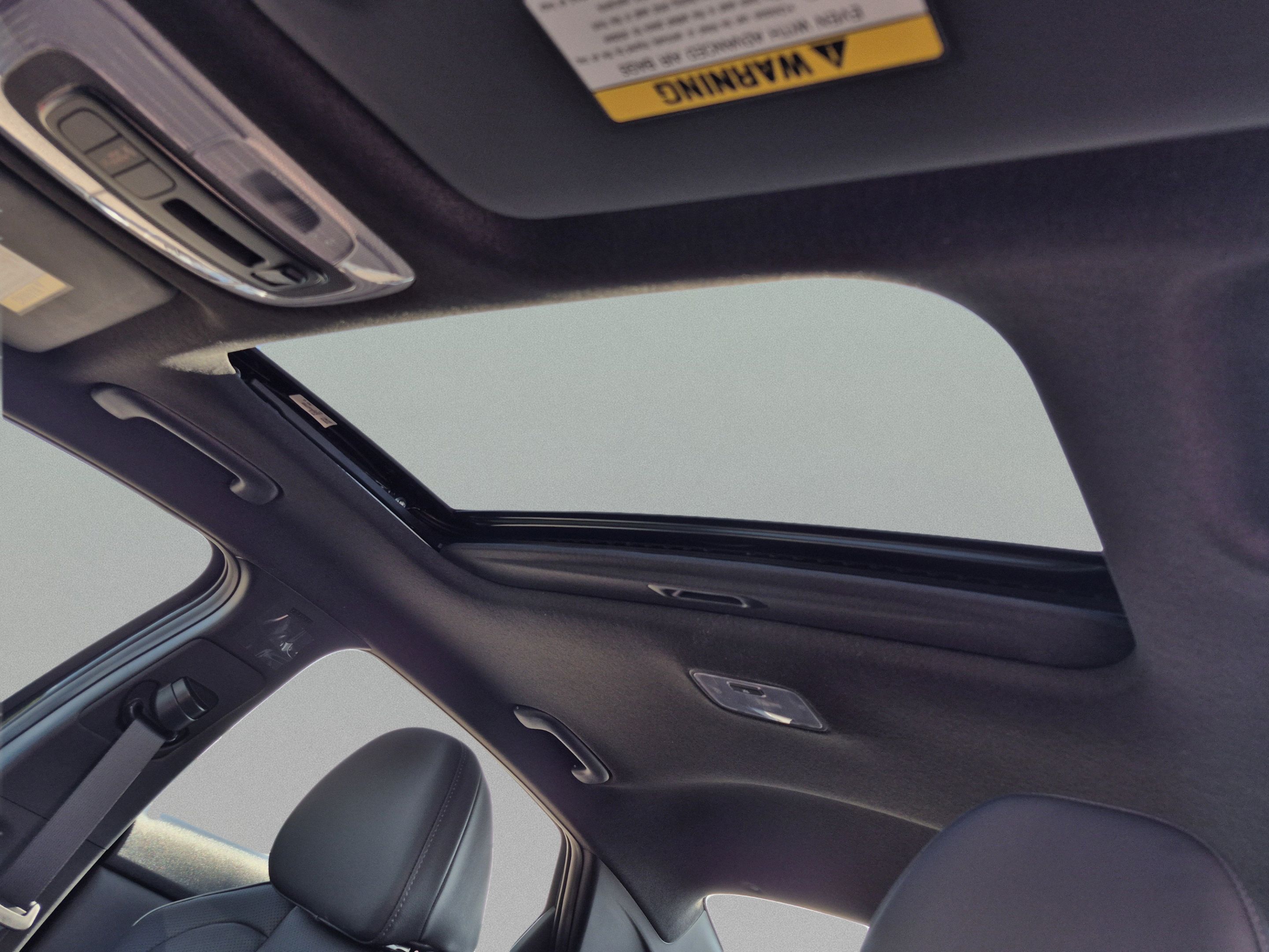 New 2026 Hyundai Elantra SEL Sport FWD image 19
