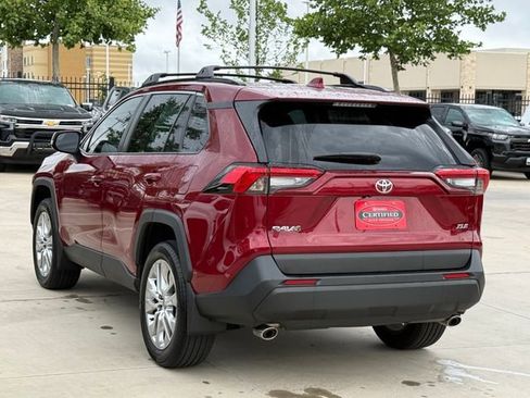 Used 2024 Toyota RAV4 XLE Premium FWD image 6
