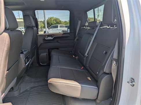 New 2025 GMC Sierra 2500 Denali w/ Denali Reserve Package image 16