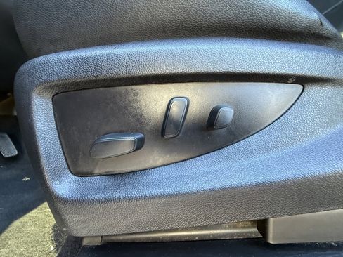 Used 2018 Chevrolet Silverado 1500 LT w/ Texas Edition image 35