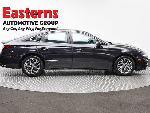 Used 2023 Hyundai Sonata SEL FWD image 4
