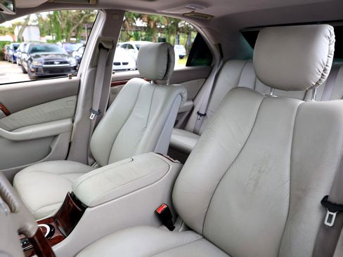 Used 2001 Mercedes-Benz S 500 image 6